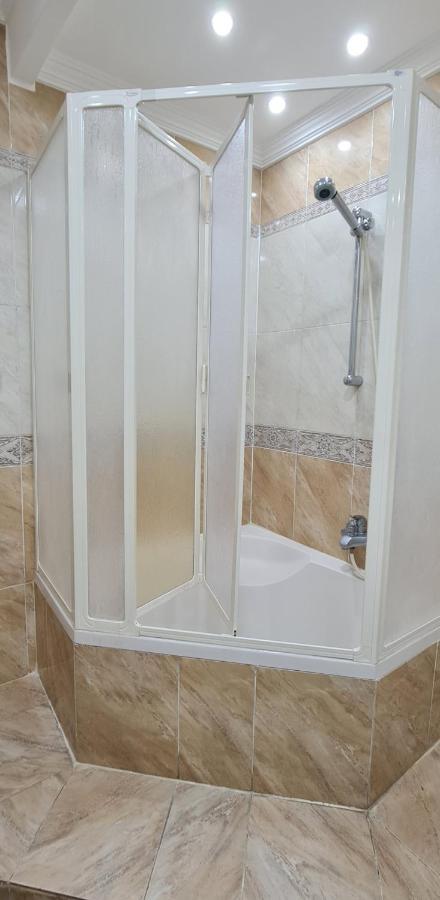 Comfy 3 Bedrooms Apartment In Cairo 96 Dış mekan fotoğraf